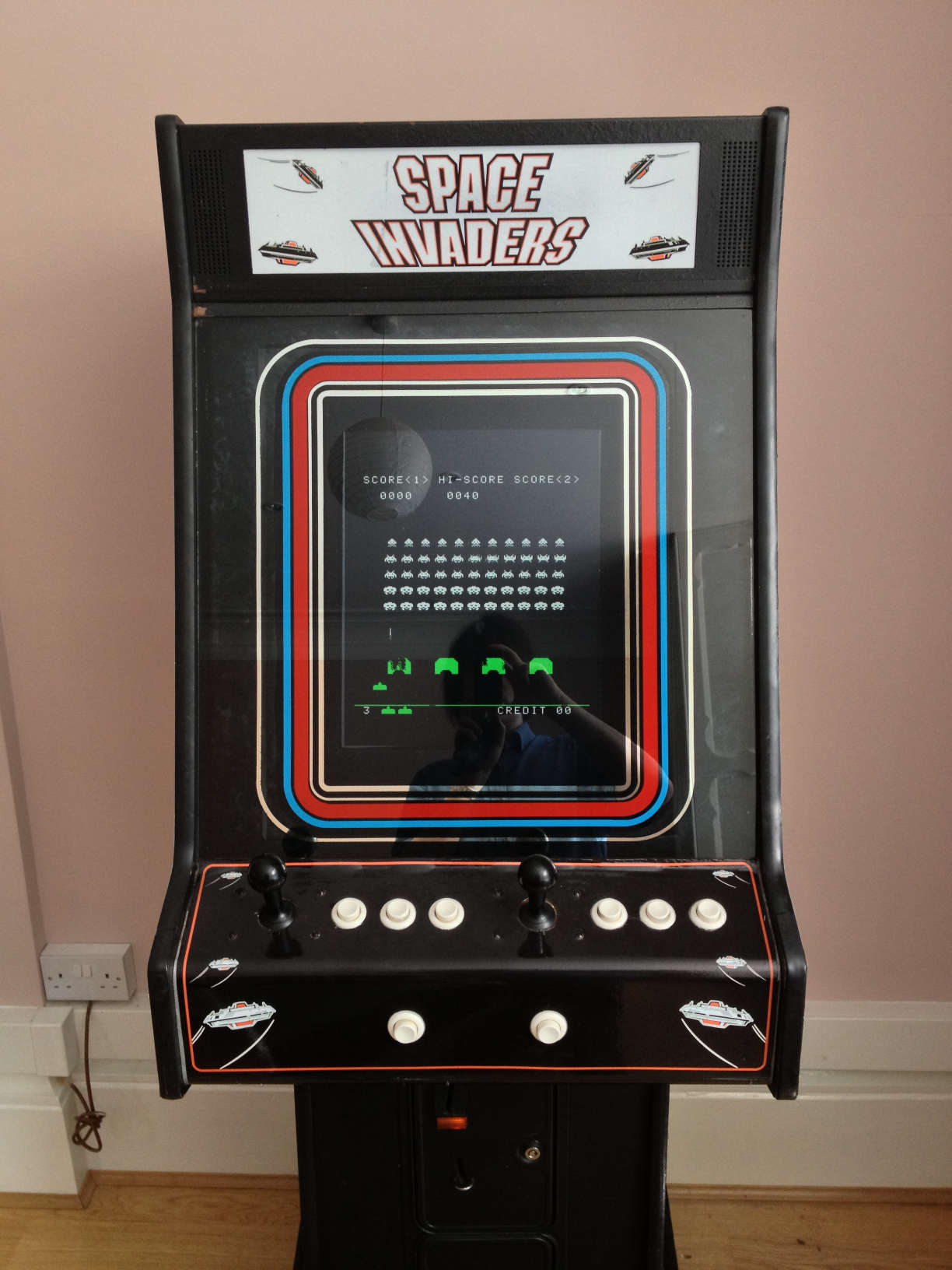 An update to yesterday’s “Robert Investigates” post – fixing the arcade.