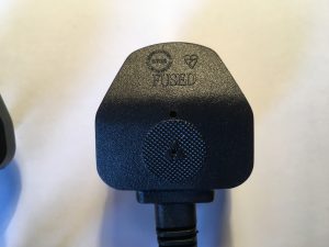 A closer look at the Guida fake plug.